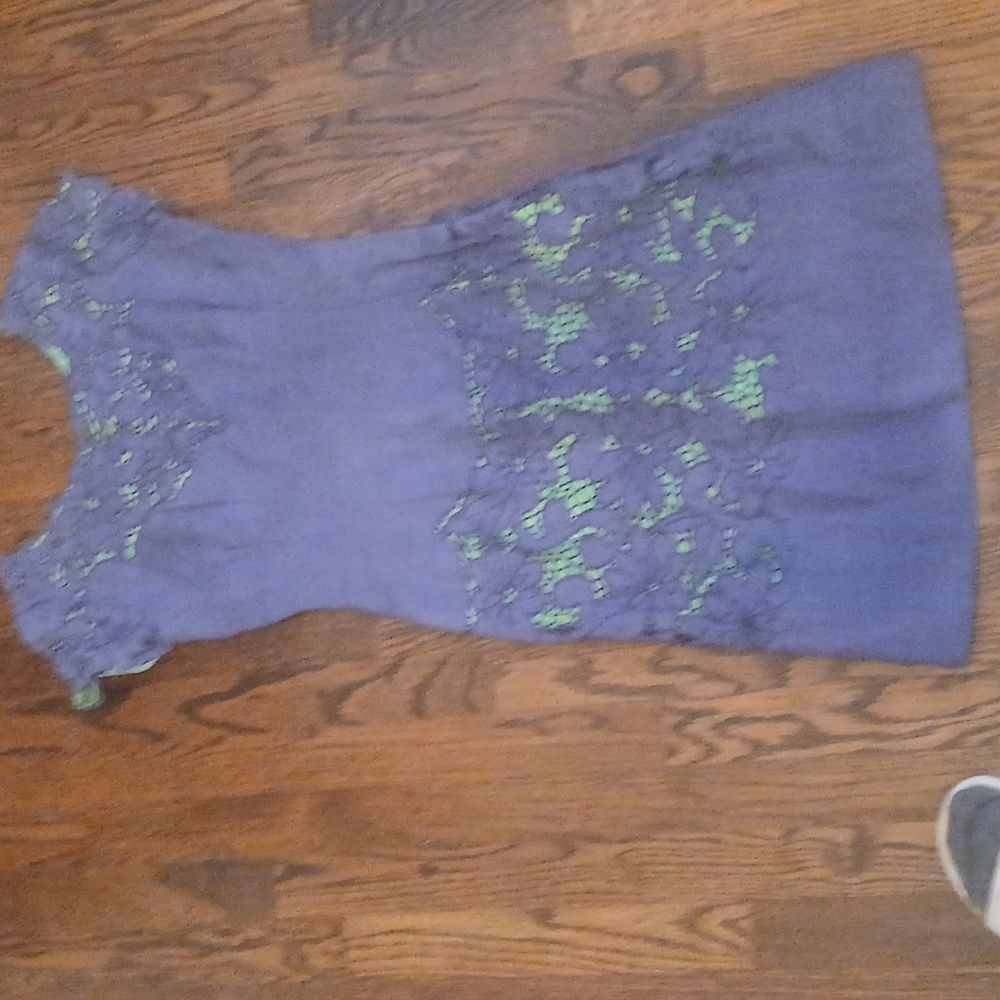 Purple Dress with Green Lace Accents - Picture 3 of 3